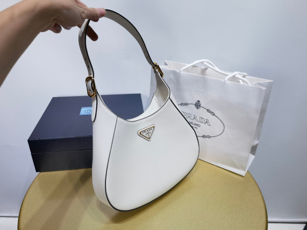 Pra*a leather shoulder bag