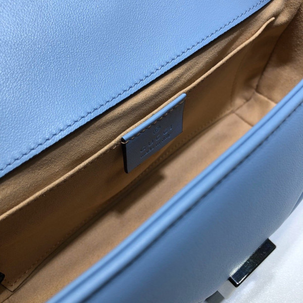 G*u*i gg marmont 22cm