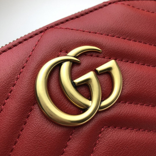 G*u*i gg marmont cosmetic case