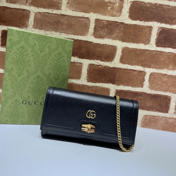 G*u*i diana chain wallet with bamboo