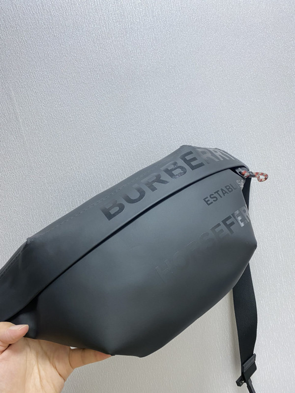 B**rry bum bag