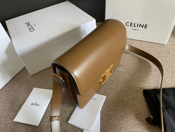 CELIN* CLASSIQUE TRIOMPHE BAG