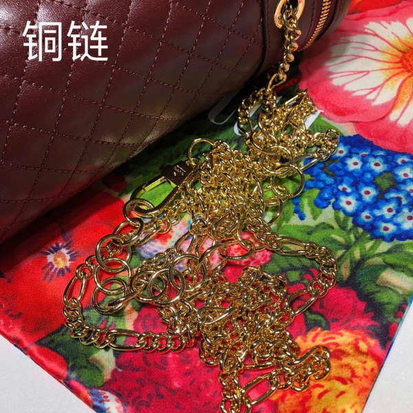 G*u*i quilted leather belt bag