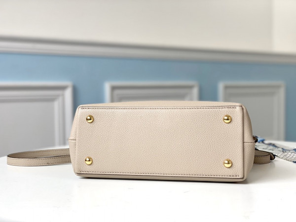 l0*is V*t0n lockme ever bb/mm