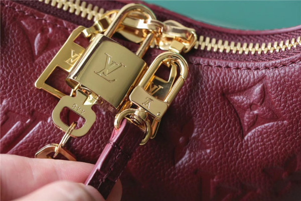 l0*is V*t0n sac sport