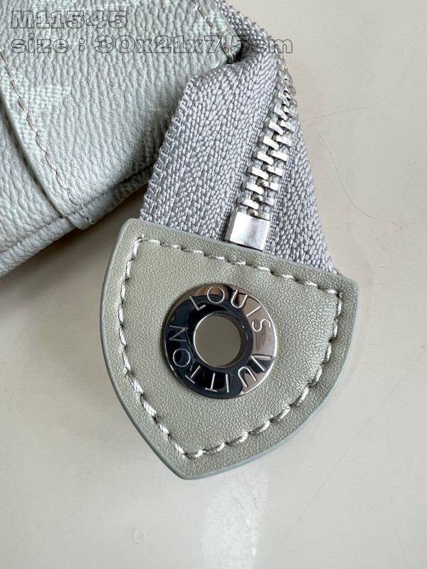 l0*is V*t0n pochette voyage souple-30*21*7.5cm