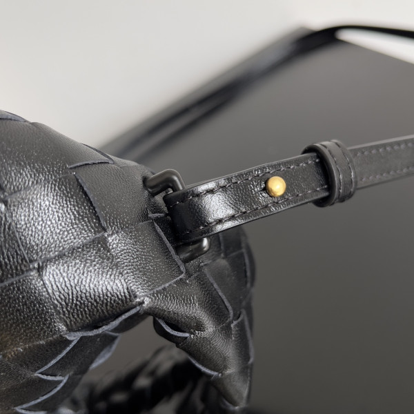 bo*te*ga Ve*ne*ta mini hop-25.5*14.5*11cm