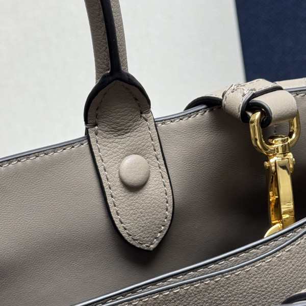 Pra*a buckle large leather handbag with belt-32*23*11cm