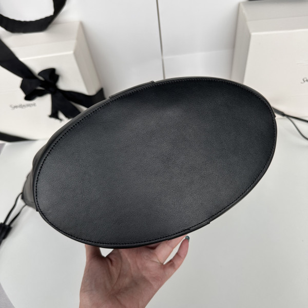 Y*L y large hobo in leather